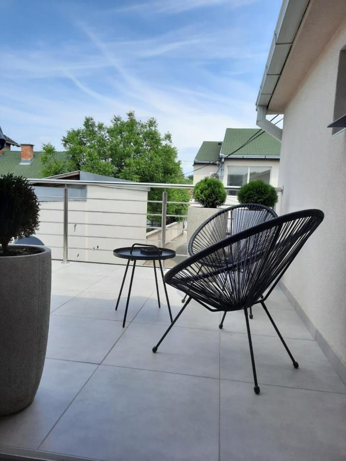 Lovely Private Flats Free Parking Novi Sad