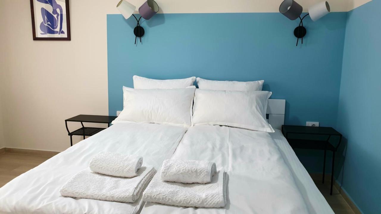 Lovely Private Flats Free Parking Apartment