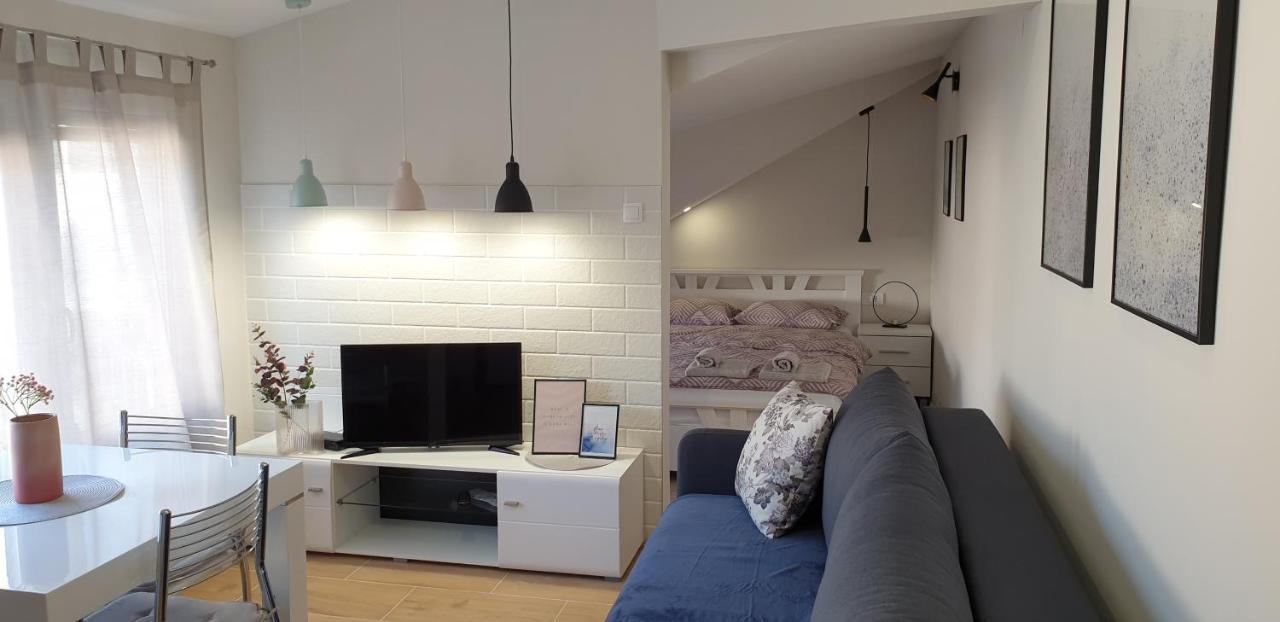 Lovely Private Flats Free Parking Apartment *